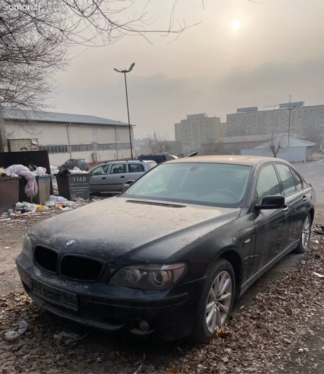BMW 7 series 2003 · 4.4 AT