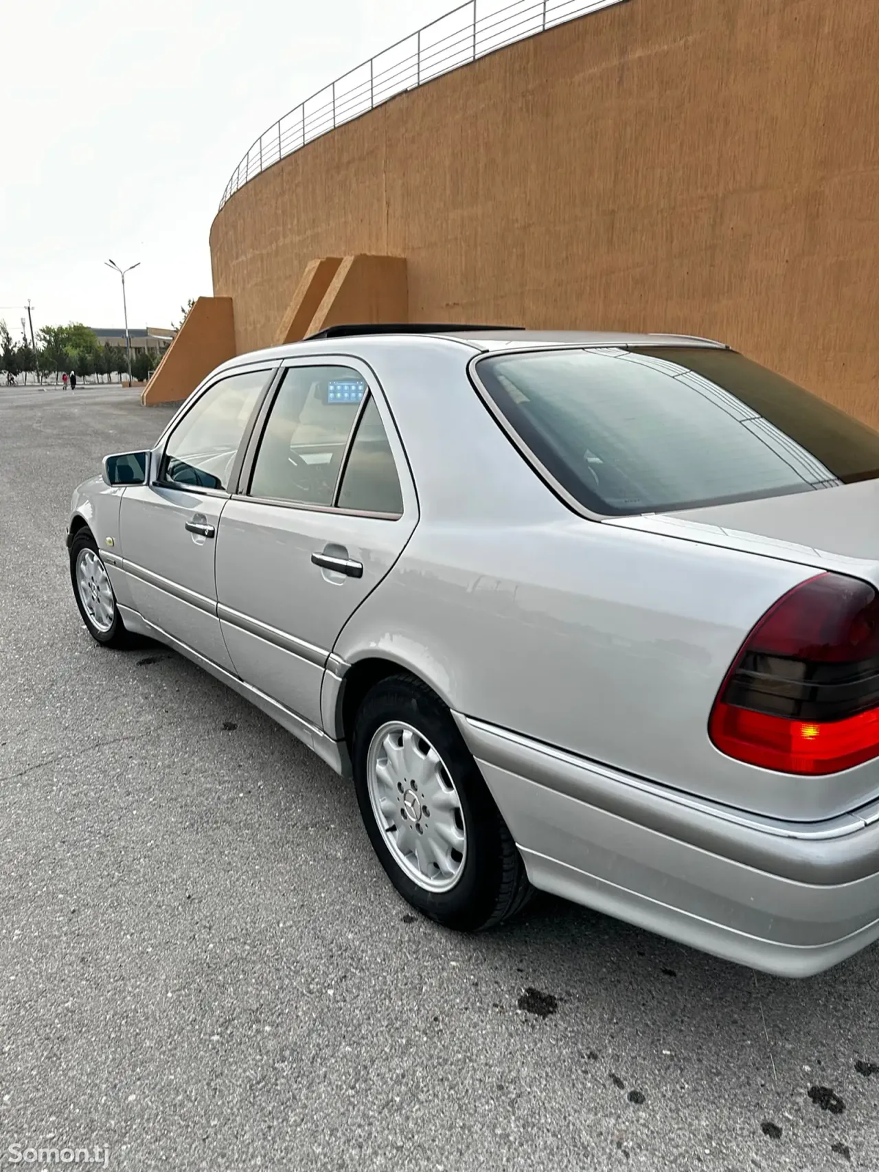 Mercedes-Benz C class 1999 · 1.8 MT