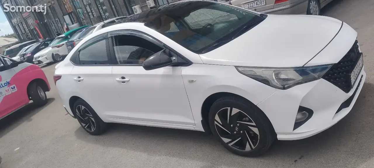 Hyundai Accent 2021 · 1.6 AT