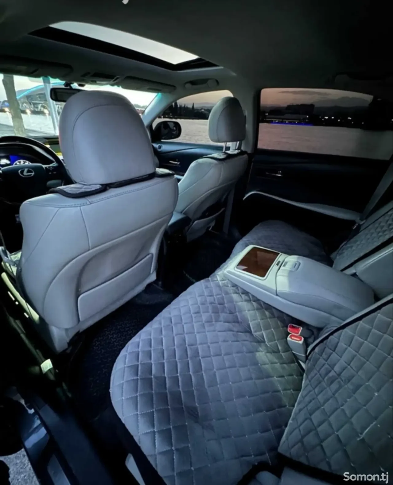 Lexus RX series 2010 · 3.5 AT