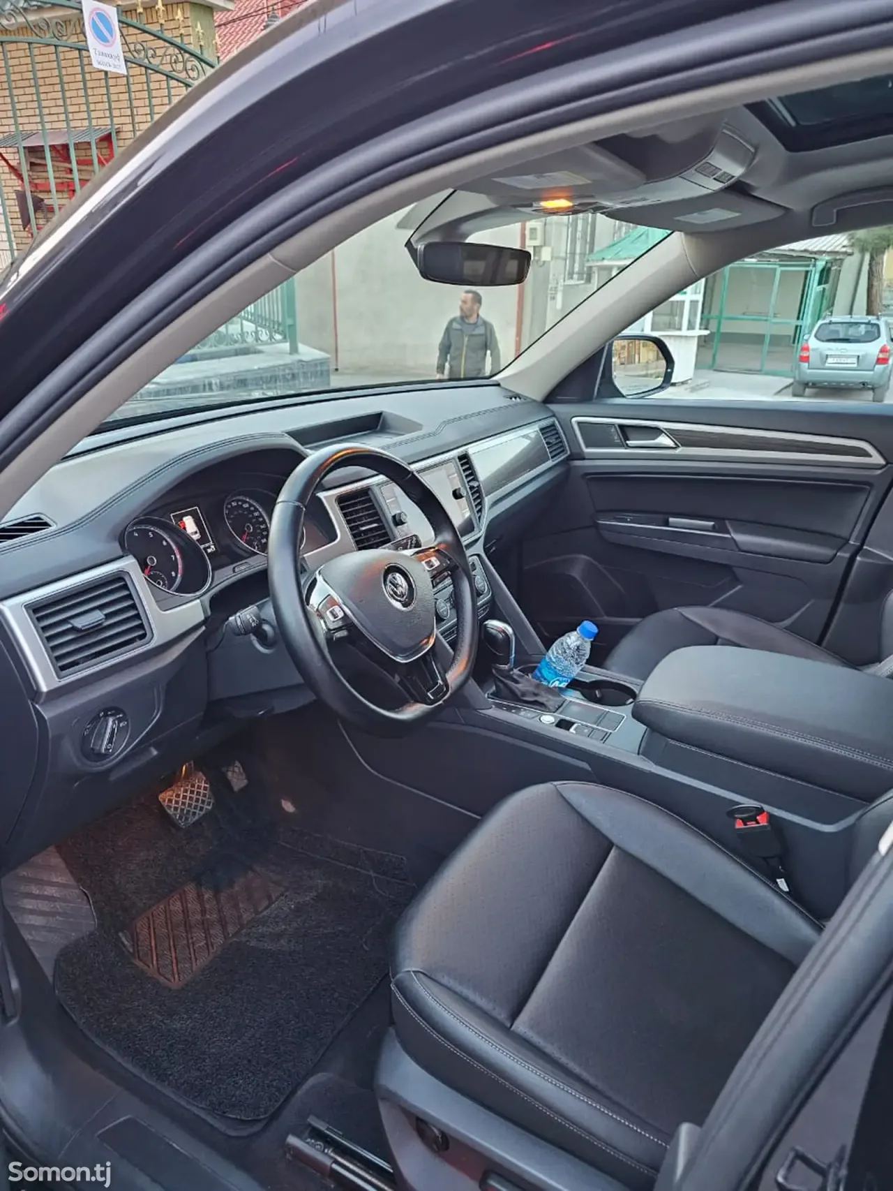 Volkswagen Atlas 2019 · 3.6 AT