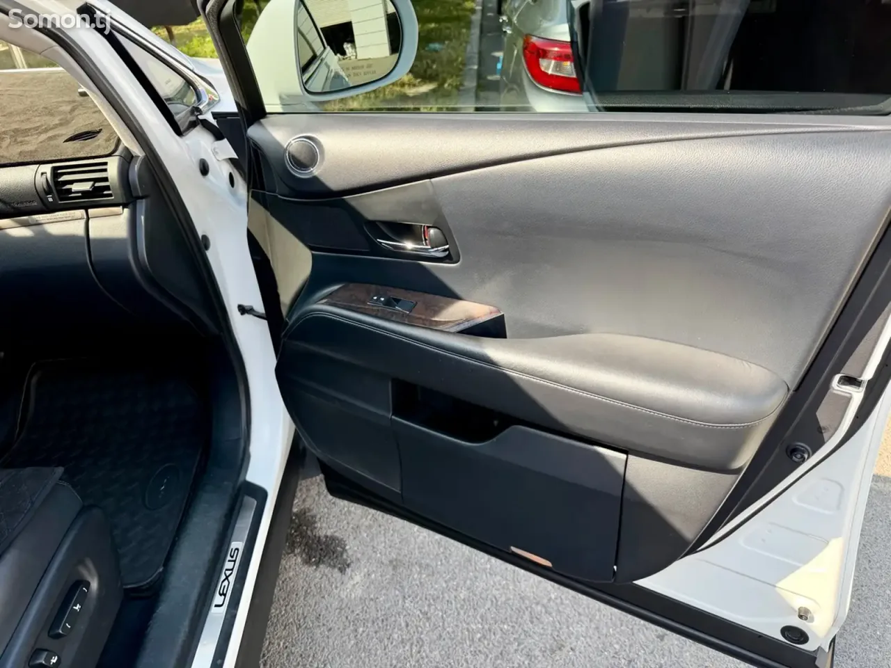 Lexus RX series 2013 · 3.5 AT