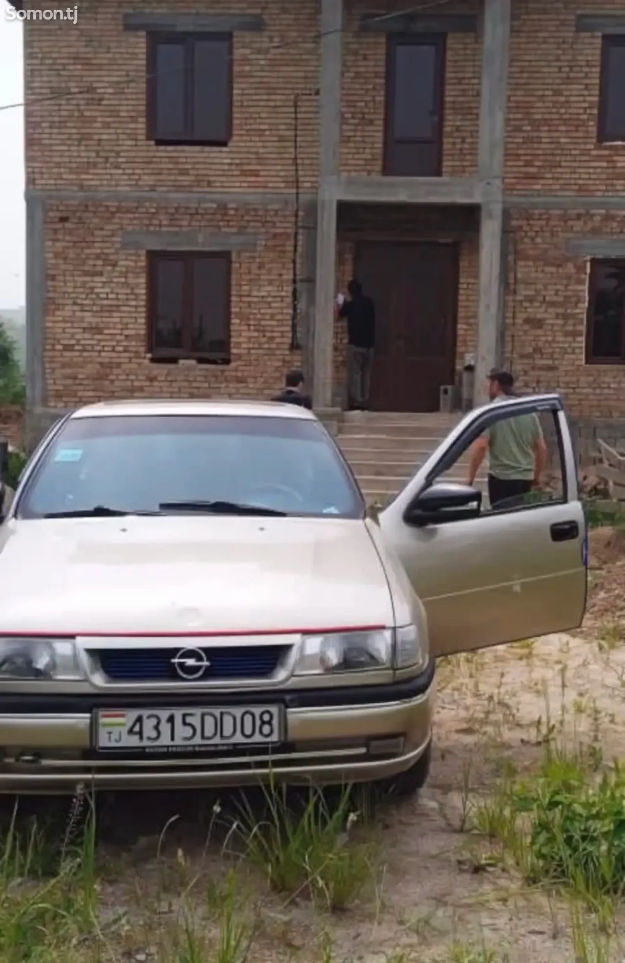 Opel Vectra A 1991 · 1.8 MT