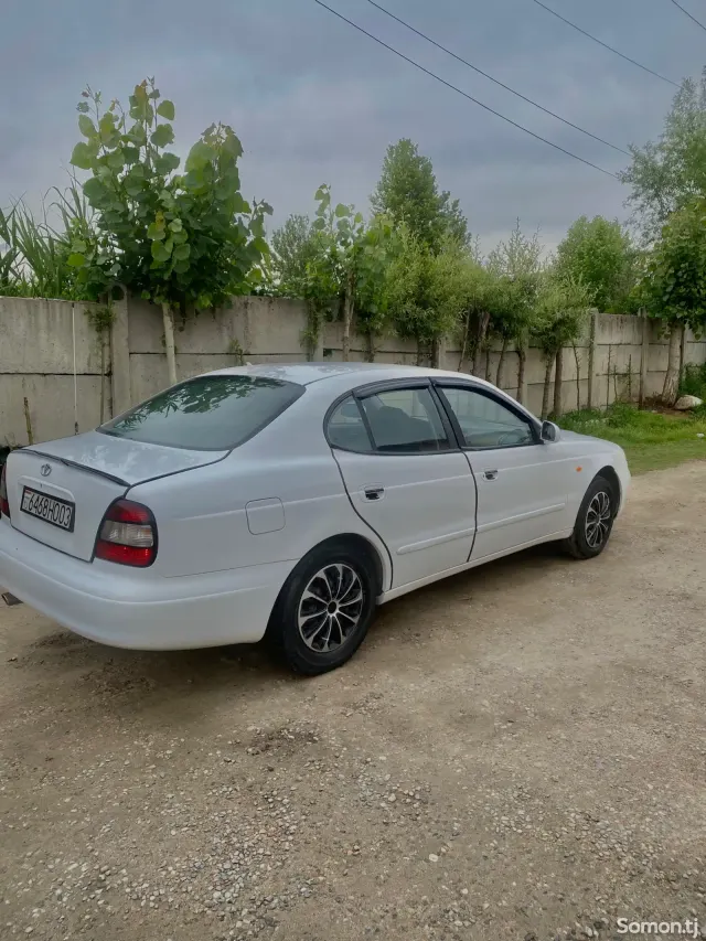 Daewoo Leganza 1997 · 1.8 MT