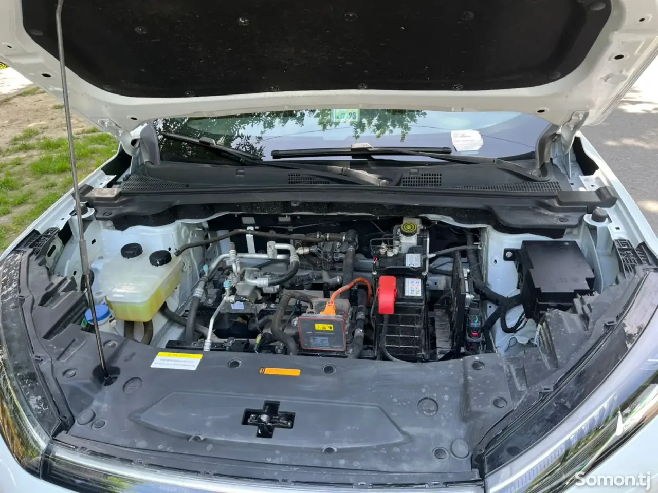 Dongfeng L7 2025 · AT