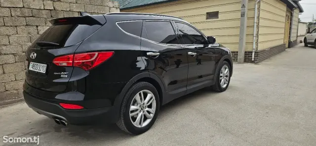 Hyundai Santa Fe 2015 · 2.0 AT