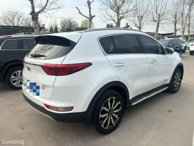 Kia Sportage 2016 · 1.6 AT