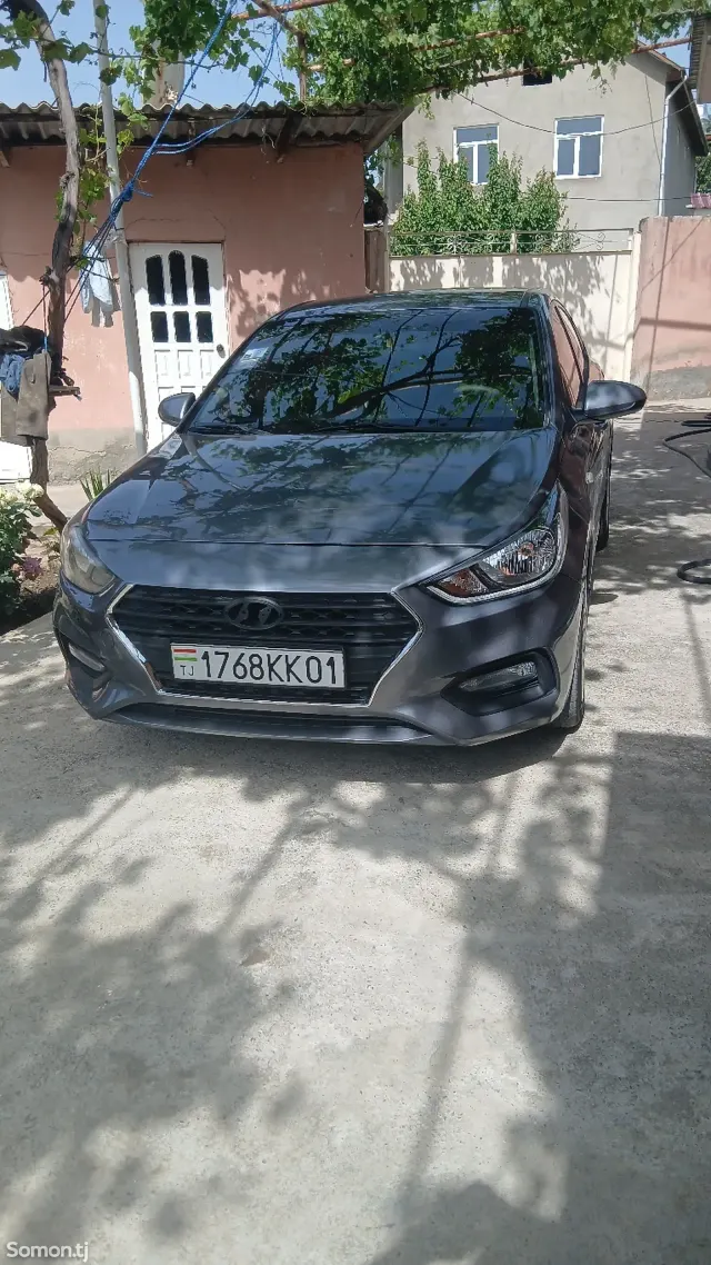 Hyundai Solaris 2019 · 1.4 AT