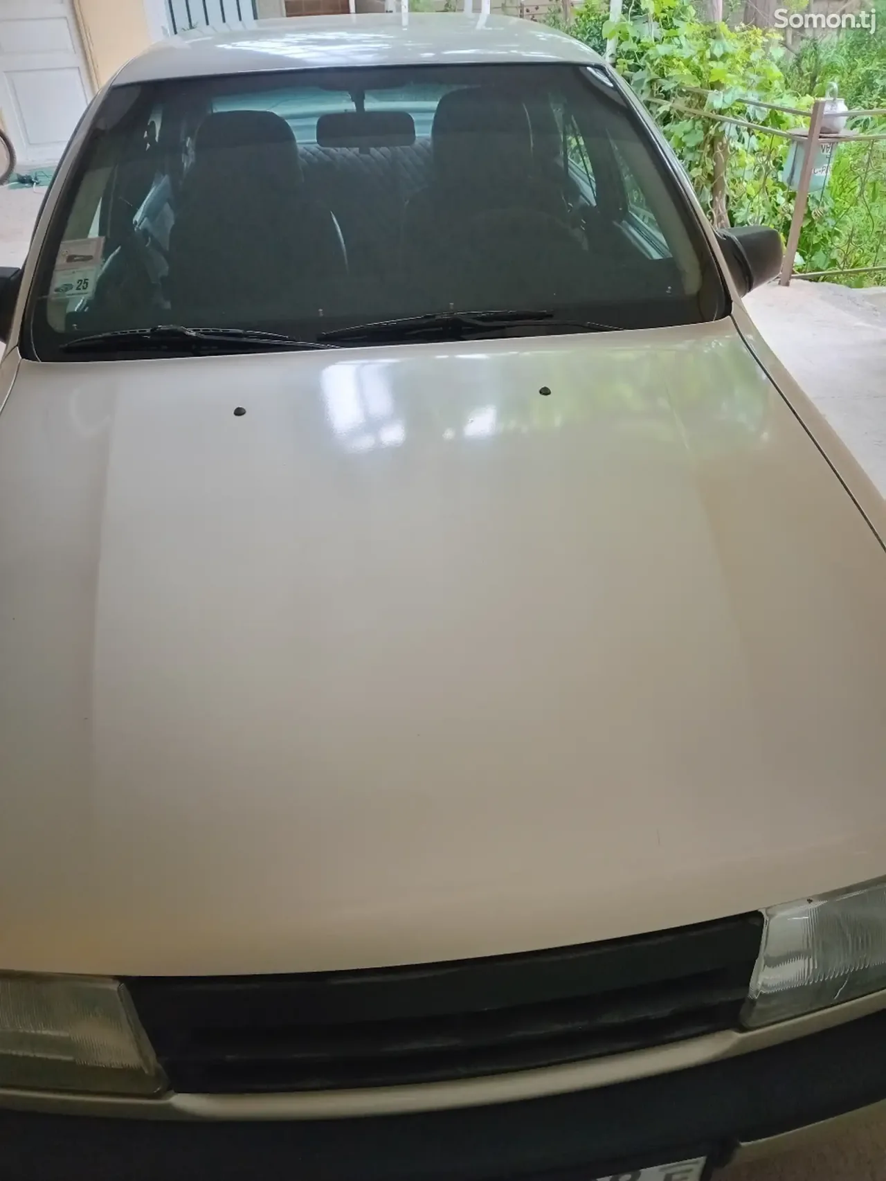 Opel Vectra A 1991 · 1.6 MT