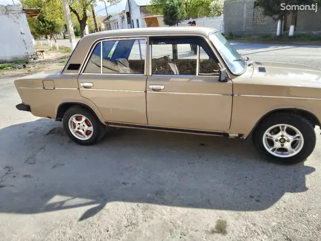Lada (ВАЗ) 2106 1986 · 1.6 MT