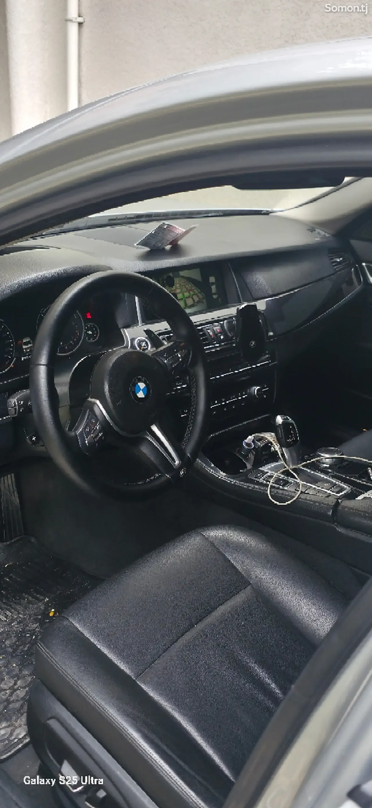 BMW 5 series 2016 · 2.0 AT