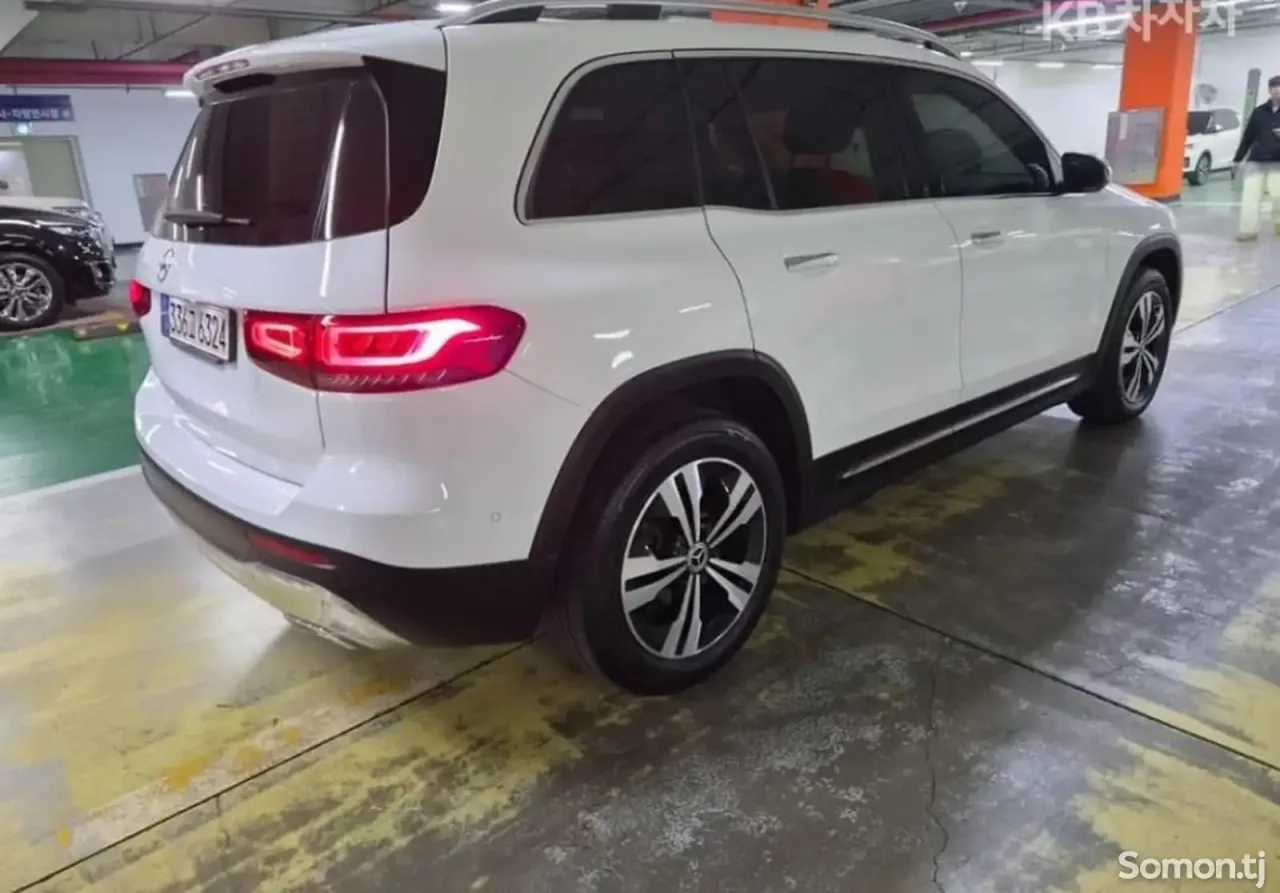 Mercedes-Benz GLB class 2021 · 2.0 AT