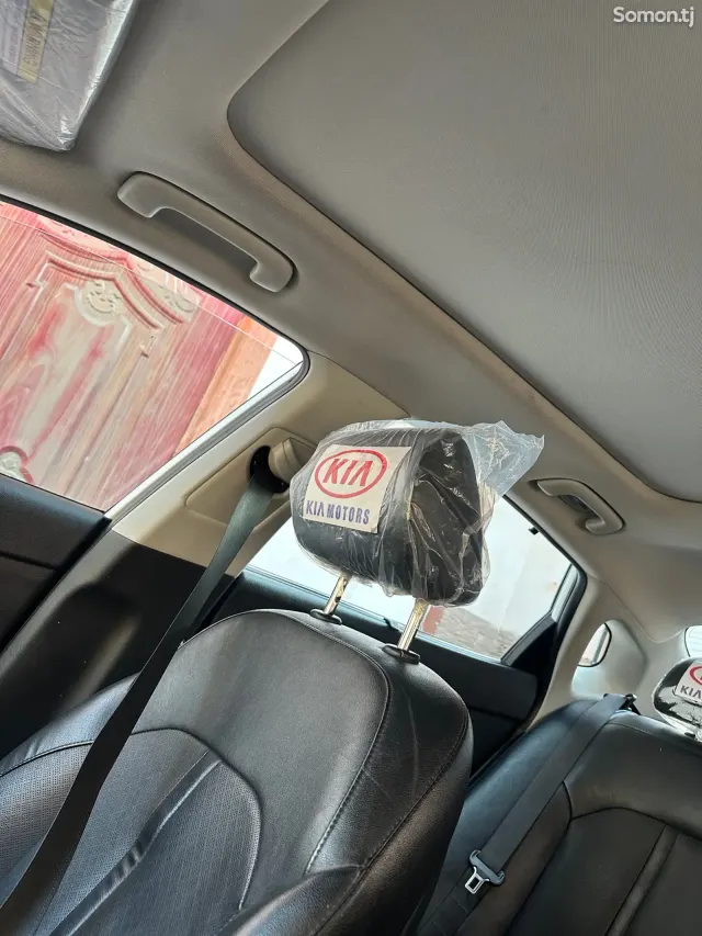 Kia K5 2016 · 2.4 AT