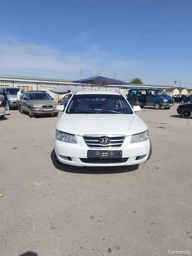 Hyundai Sonata 2007 · 2.0 AT