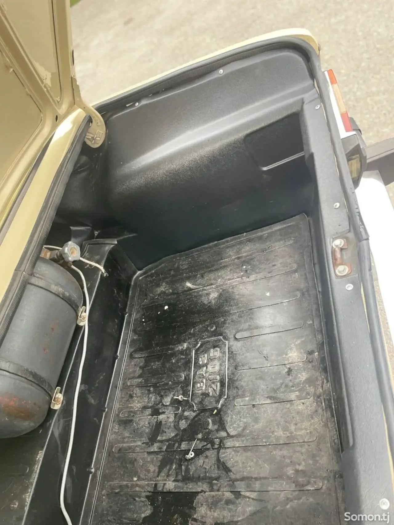 Lada (ВАЗ) 2106 1995 · 1.3 MT