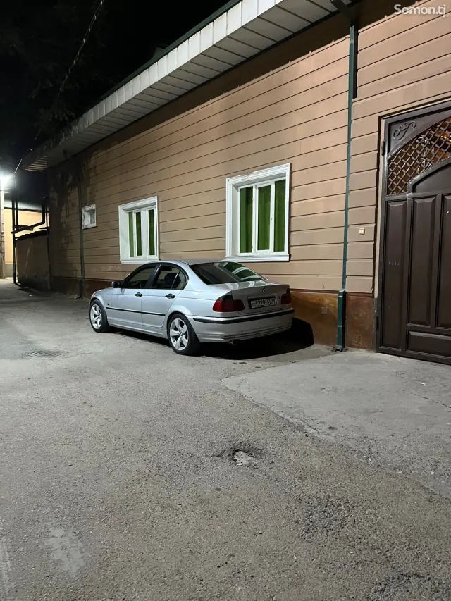BMW 3 series 2000 · 1.8 MT