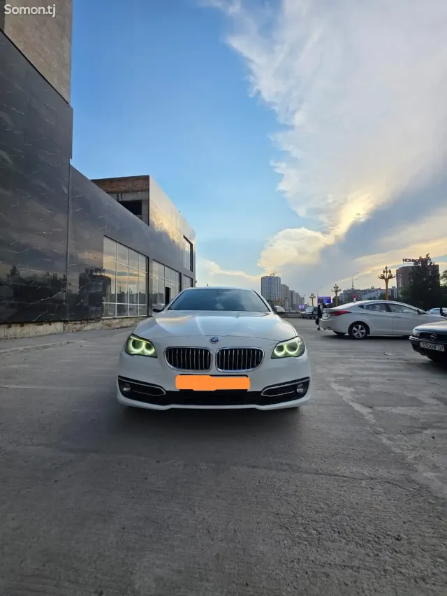 BMW 5 series 2016 · 2.0 AT