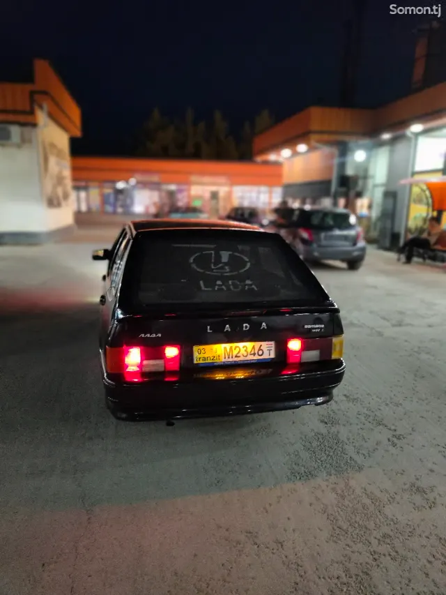 Lada (ВАЗ) 2114 2005 · 1.6 MT