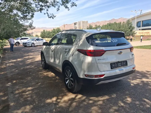 Kia Sportage 2017 · 1.7 AT