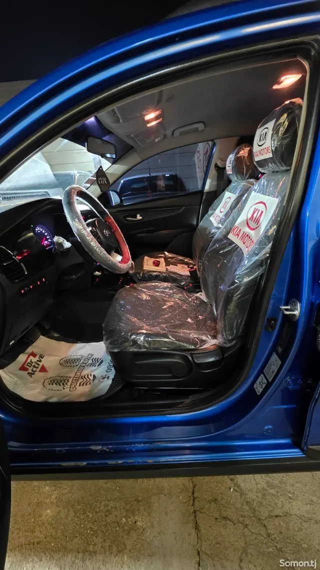 Kia Rio 2019 · 1.6 AT