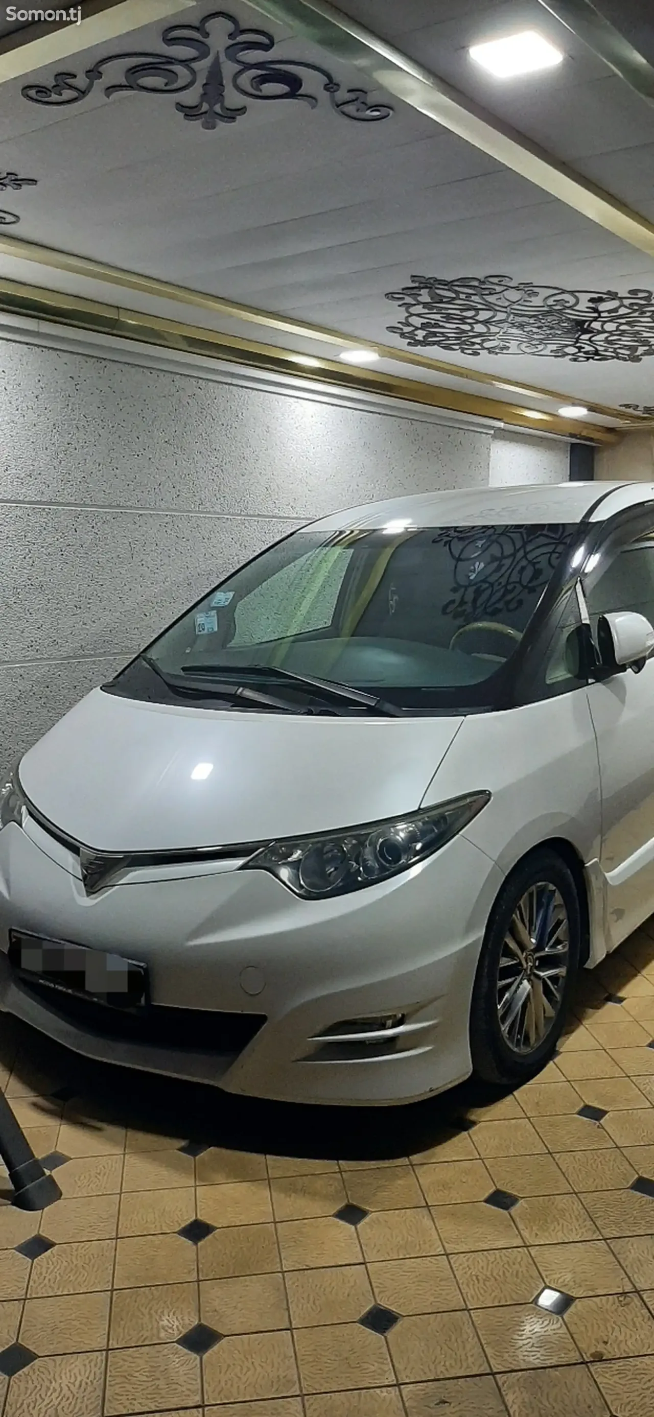 Toyota Estima 2007 · 2.4 AT