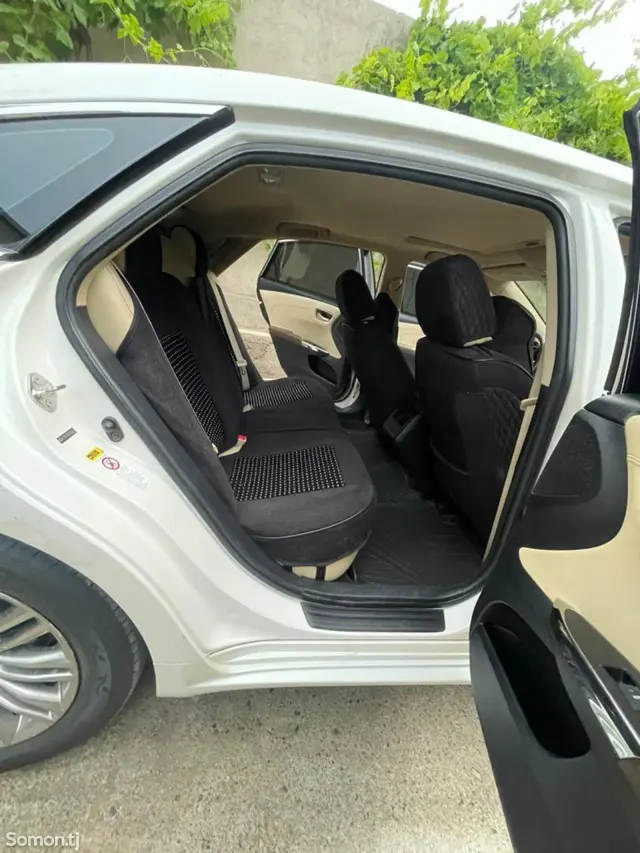 Toyota Avalon 2014 · 3.5 AT