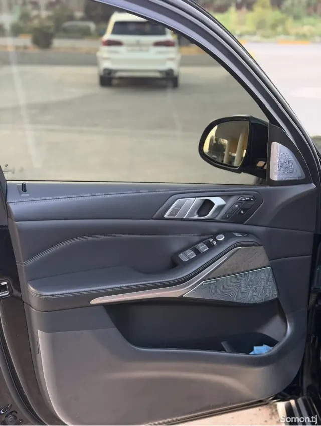 BMW X7 2020 · 3.0 AT