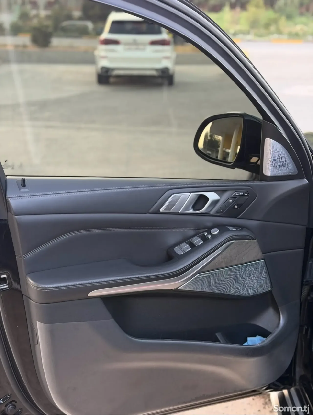 BMW X7 2020 · 3.0 AT