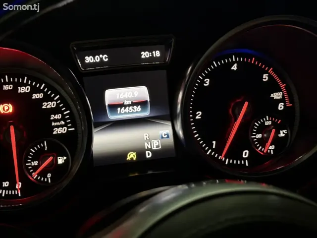 Mercedes-Benz GLE class 2017 · 3.5 AT