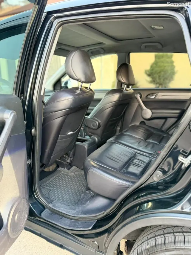 Honda CR-V 2008 · 2.0 AT