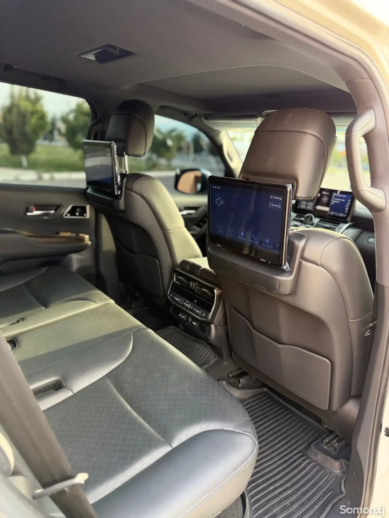Toyota Land Cruiser 2021 · 4.0 AT