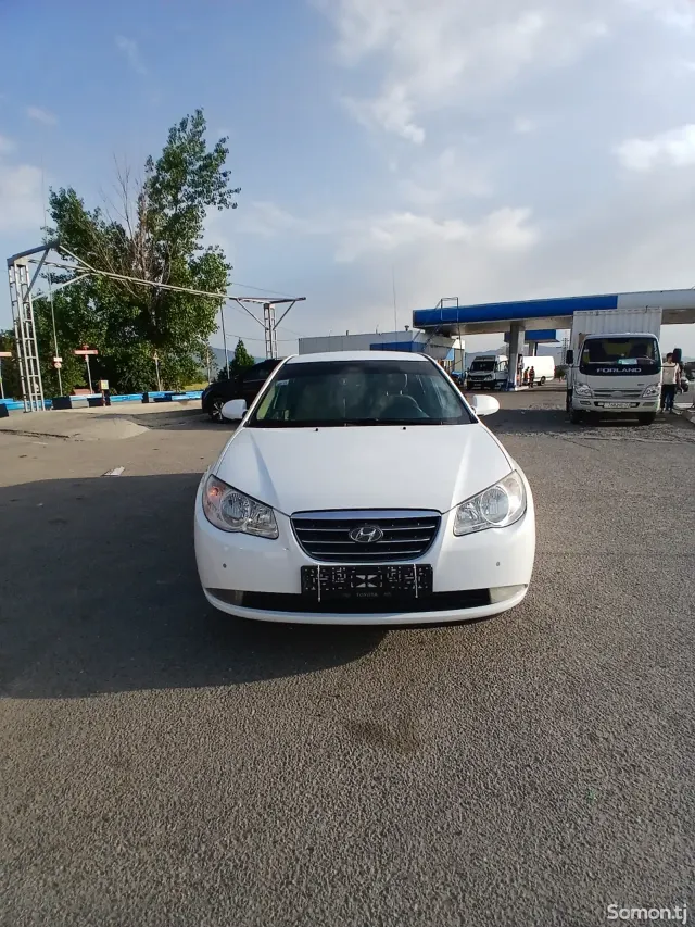 Hyundai Avante 2007 · 1.6 AT