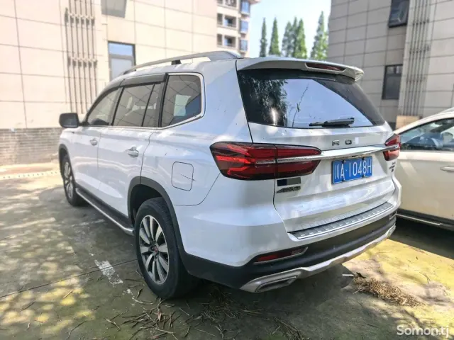 Roewe RX8 2018 · 2.0 AT