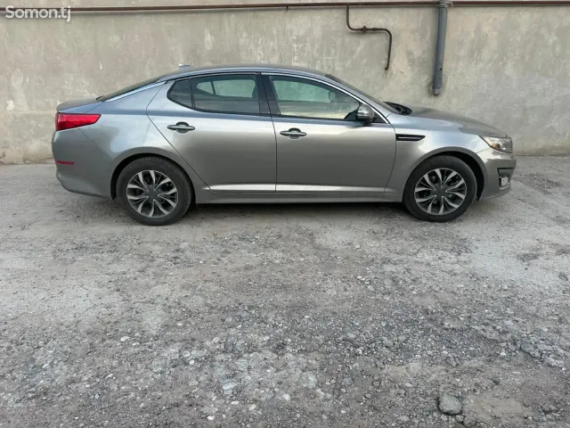 Kia K5 2015 · 2.4 AT