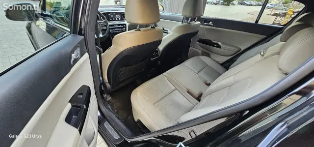 Kia Sportage 2020 · 2.0 AT