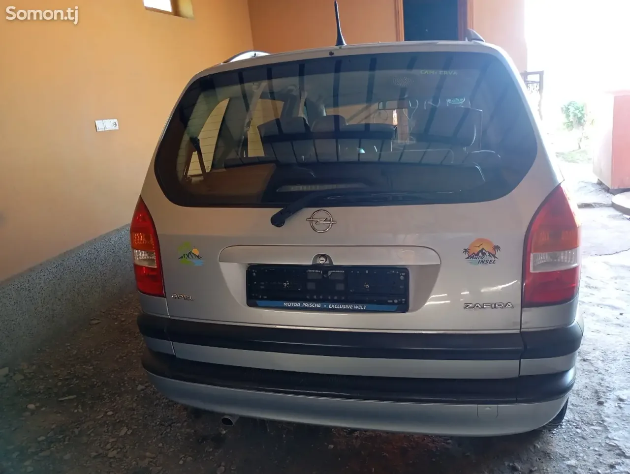 Opel Zafira 2001 · 1.6 MT