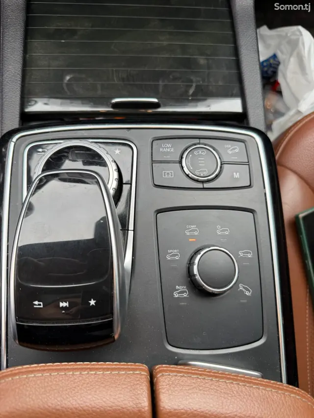 Mercedes-Benz GLS 2017 · 3.5 AT