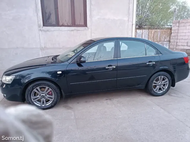 Hyundai Sonata 2007 · 2.4 MT