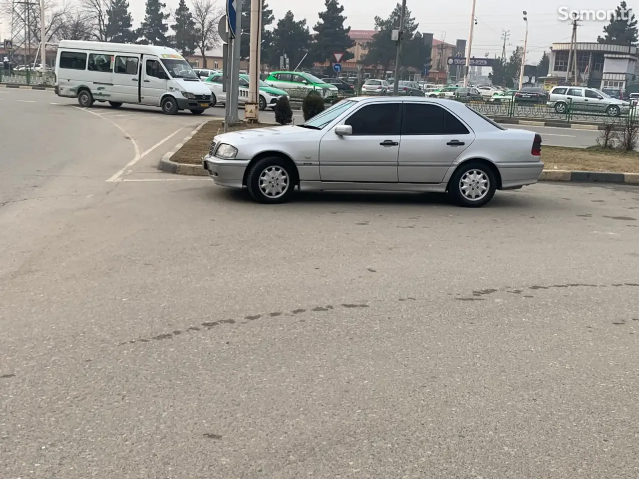 Mercedes-Benz C class 1998 · 2.2 MT