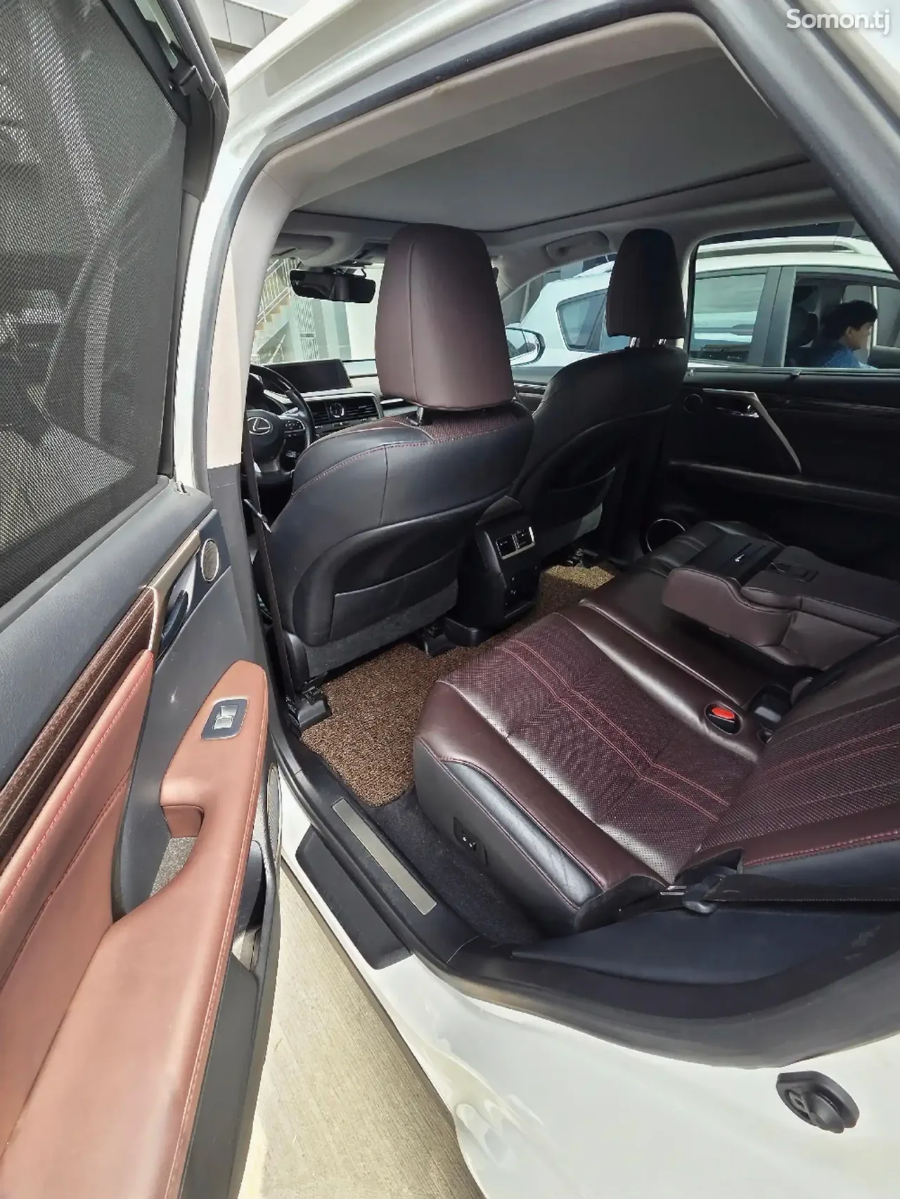 Lexus RX series 2018 · 4.5 AT