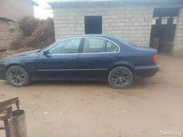 BMW M5 1998 · 2.1 MT
