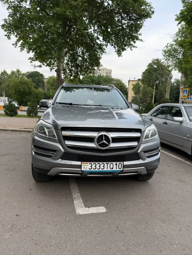 Mercedes-Benz GL class 2014 · 4.5 AT