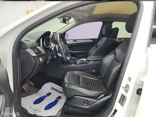 Mercedes-Benz GLE class 2016 · 3.5 AT