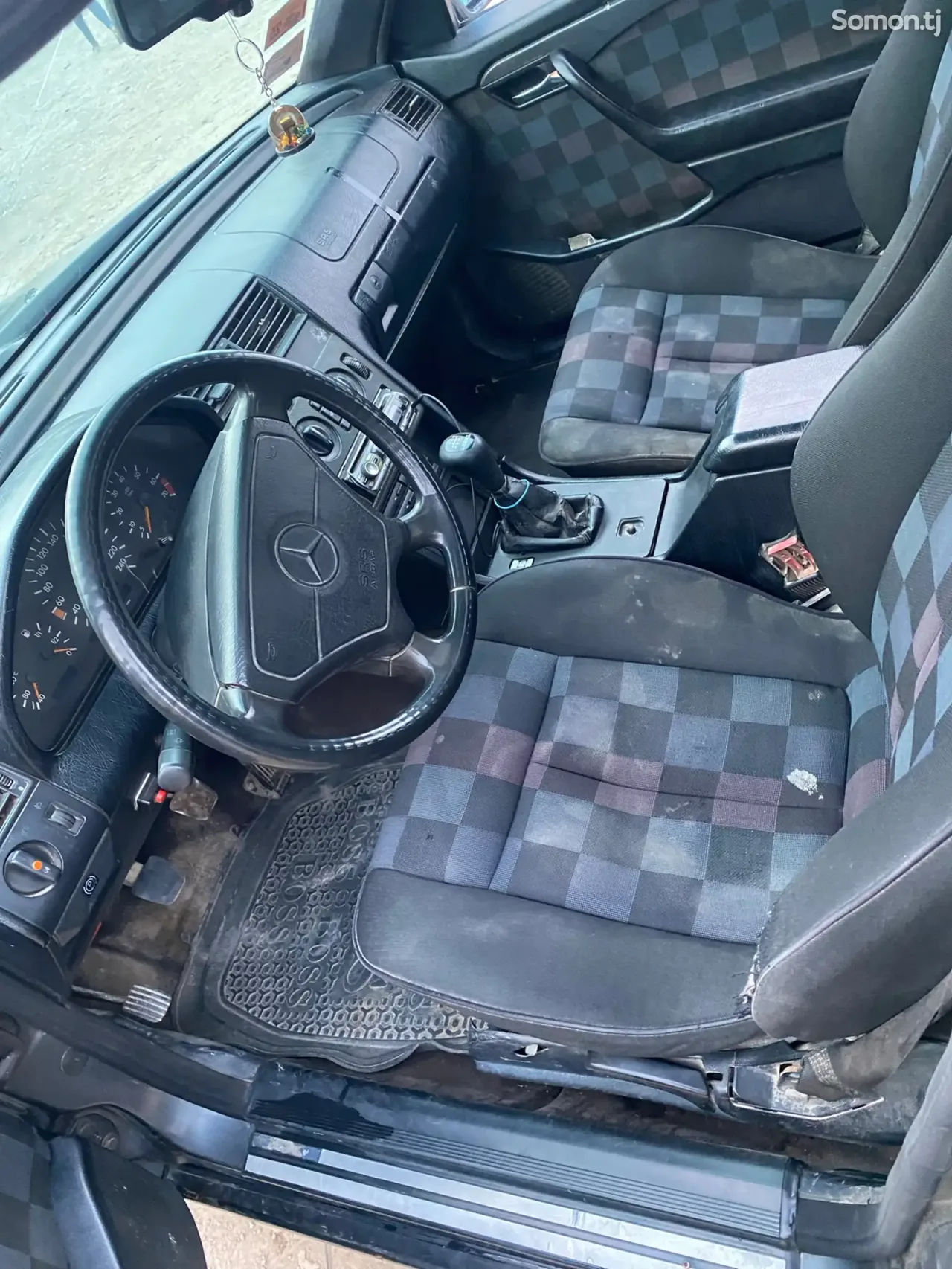 Mercedes-Benz C class 1995 · 1.8 MT