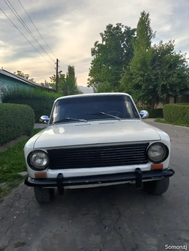 Lada (ВАЗ) 2101 1986 · 1.3 MT