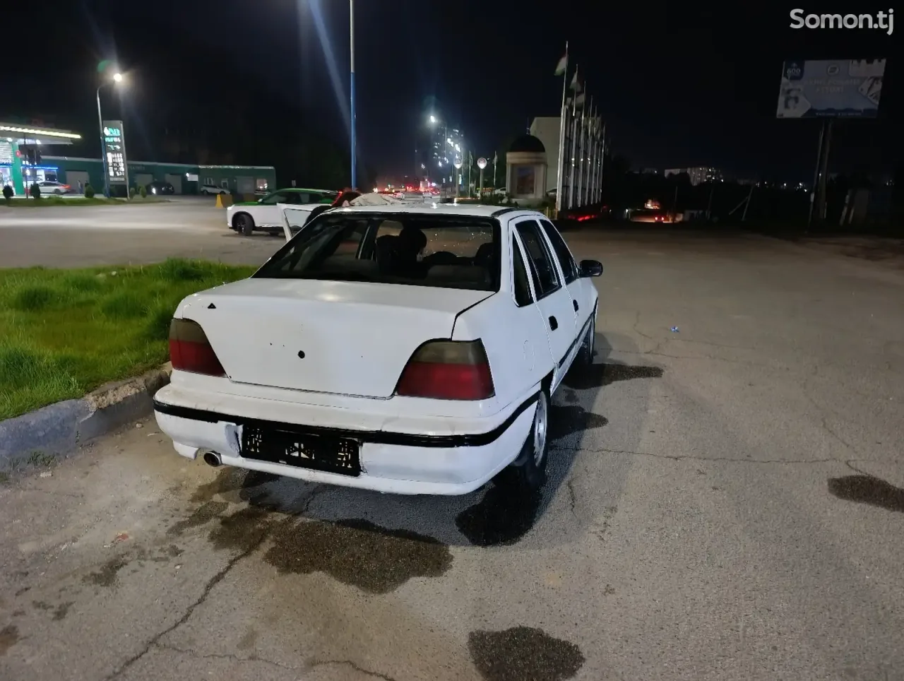 Daewoo Nexia 1995 · 1.6 MT