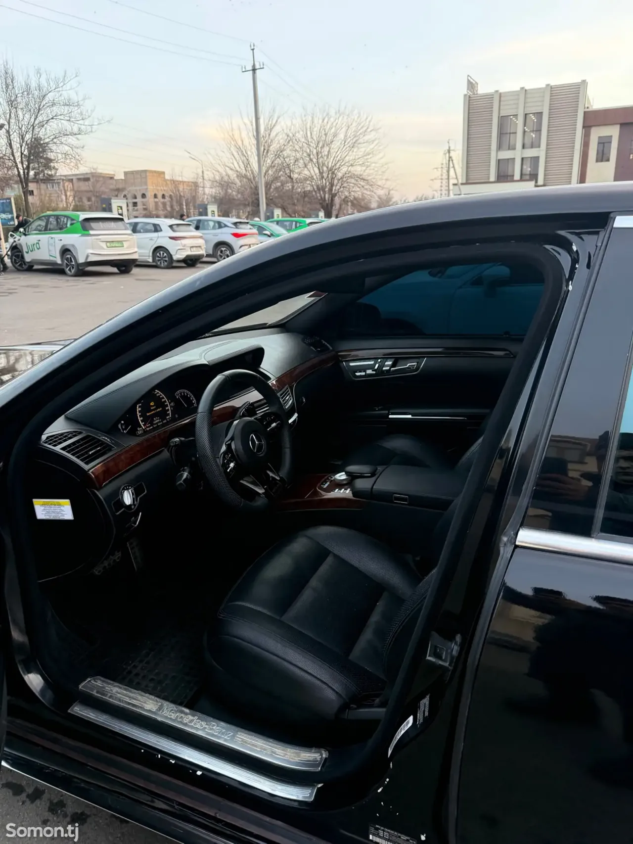 Mercedes-Benz S class 2011 · 5.5 AT