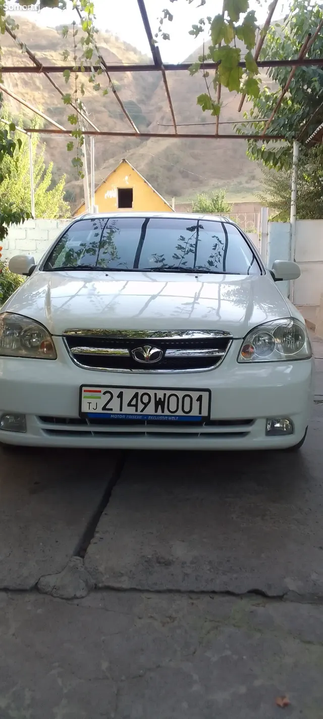 Daewoo Lacetti 2005 · 1.6 AT