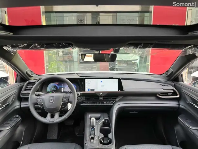 Toyota Crown 2023 · 2.4 AT