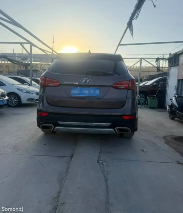 Hyundai Santa Fe 2014 · 2.4 AT